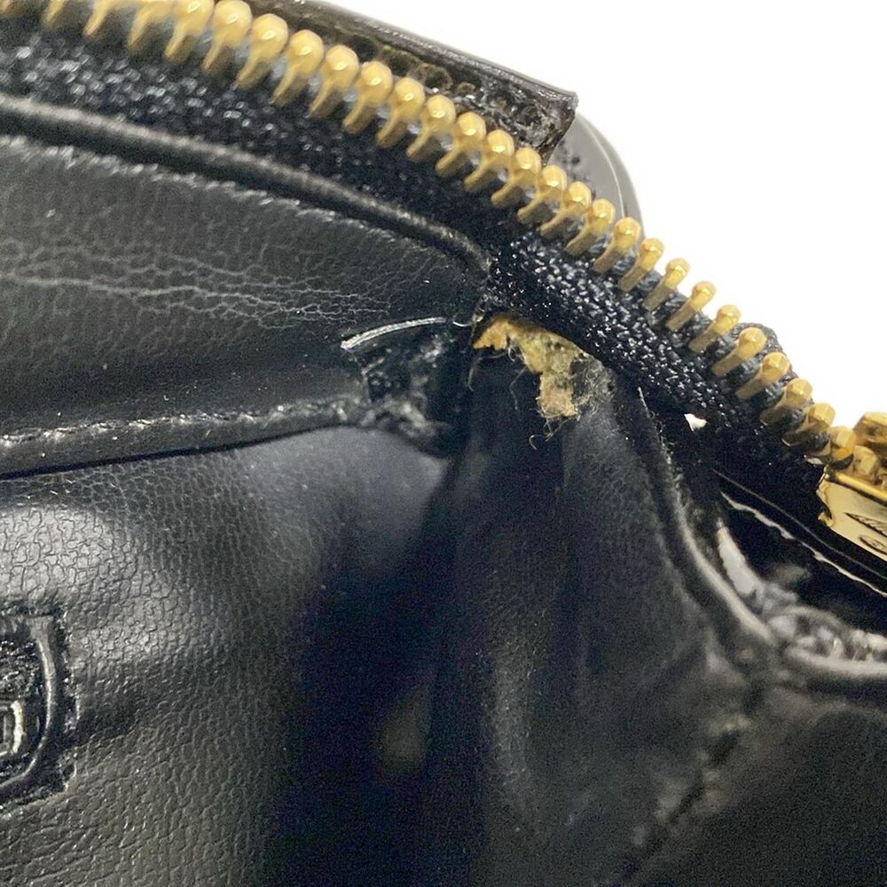 Chanel Matelasse Shoulder Bag - Picture 14 of 15